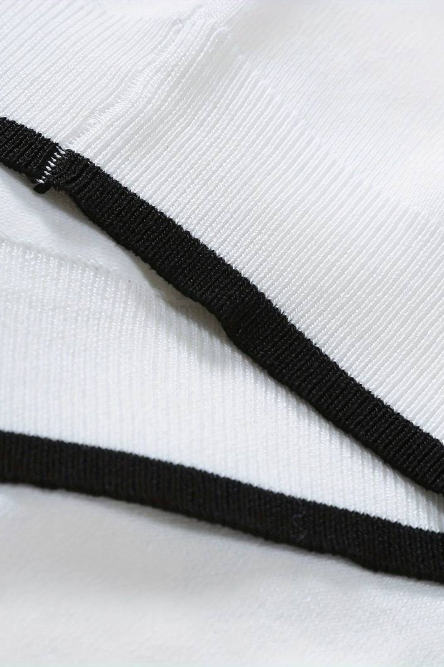 Valente Knitted Quarter Zip Golf Polo