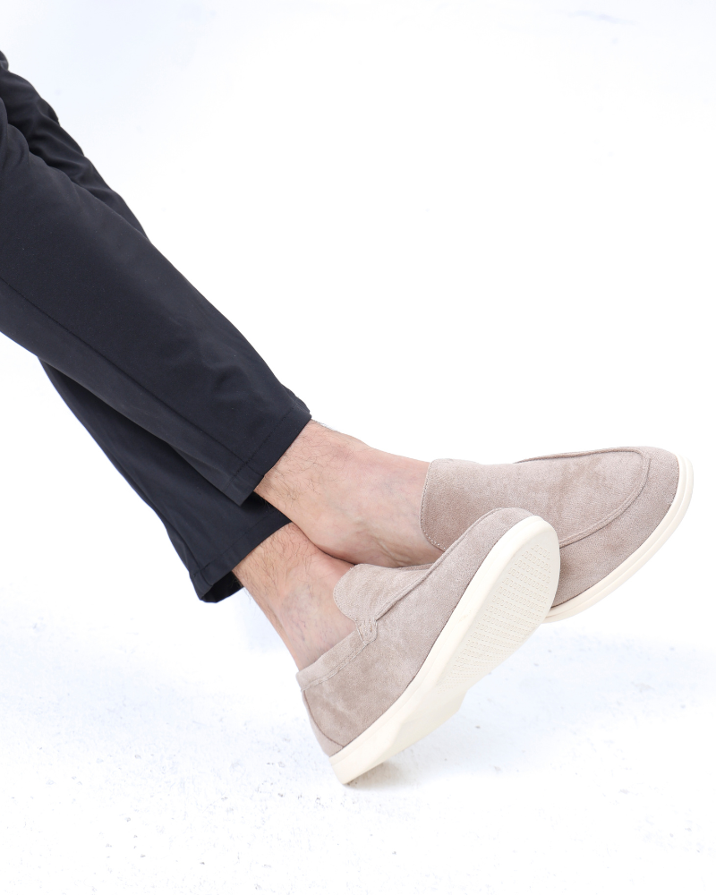 VALENTE Suede Loafers