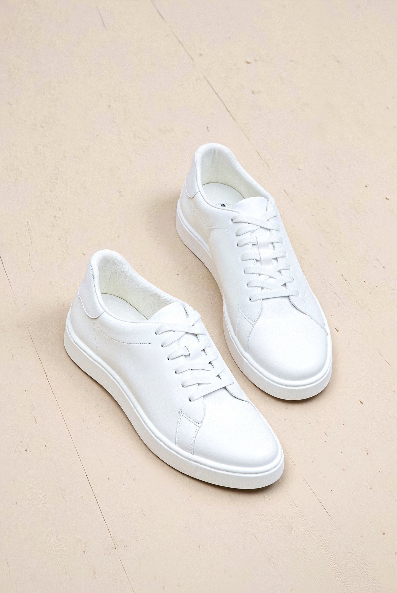 VALENTE Classic Sneaker